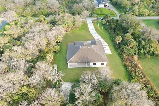 $450,000 | 2319 54th Avenue Northeast, Naples, FL 34120