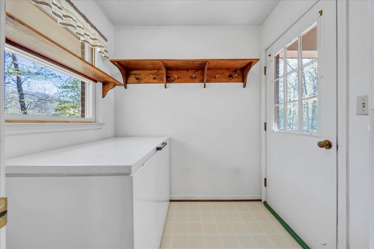 3160 Brian Road Salem, VA 24153 - Photo 18 of 56 18-MIB08862