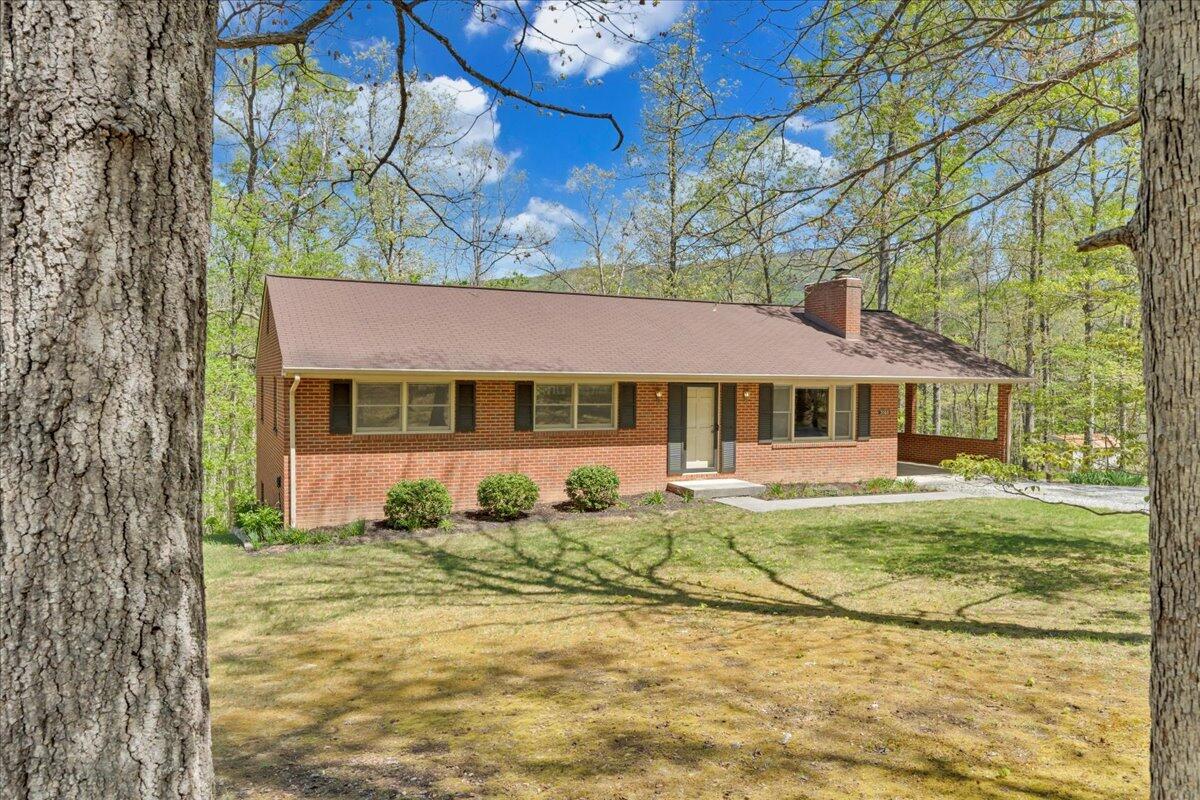 3160 Brian Road Salem, VA 24153 - Photo 44 of 56 44-MIB08979