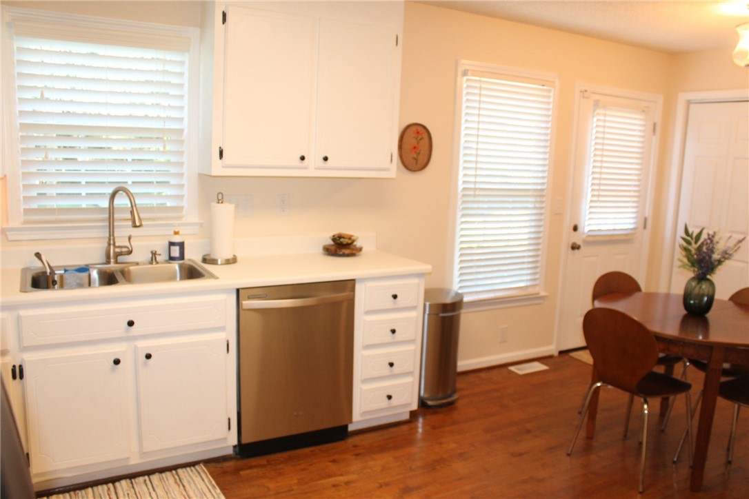1217 Westgate Road Anderson, SC 29626 - Photo 9 of 23 Gallery Image 9