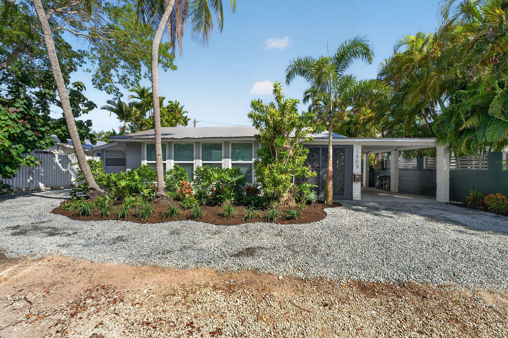 1505 Johnson Street Key West, FL 33040 - Photo 2 of 24 1505 Johnson St. Front 2