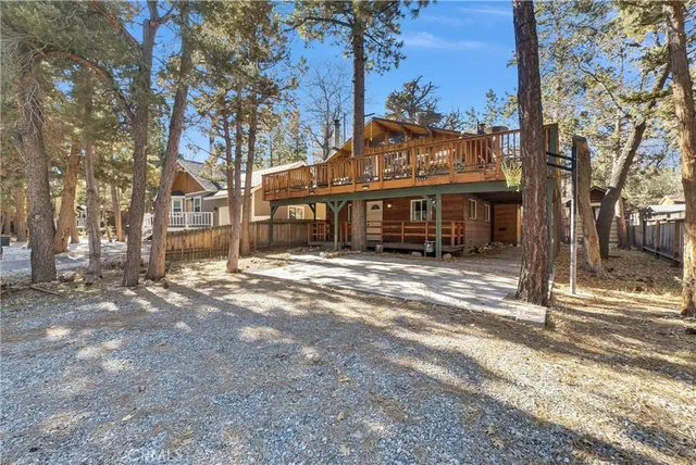 a view of house with a street