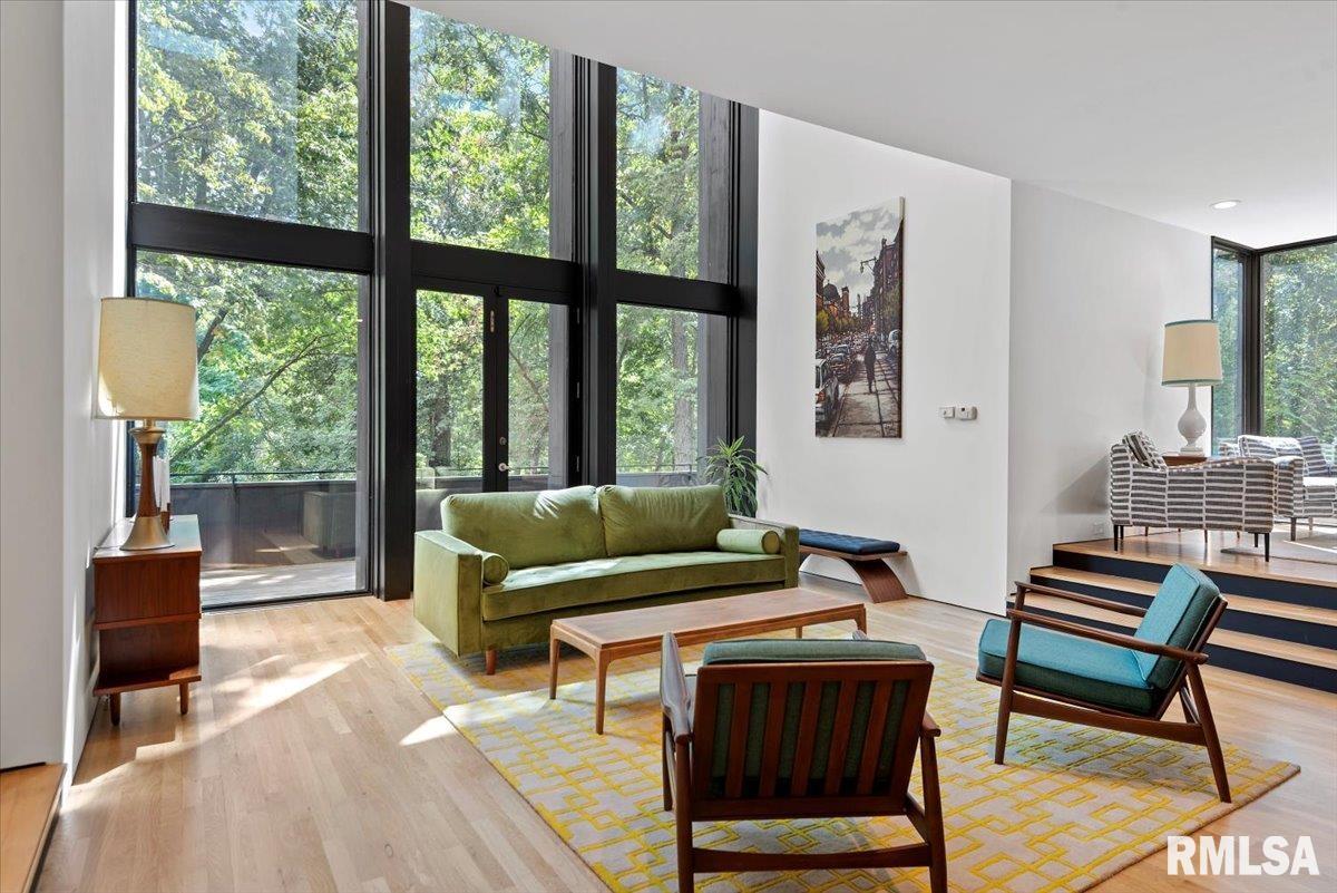 1111 Williams Boulevard Springfield, IL 62704 - Photo 12 of 39