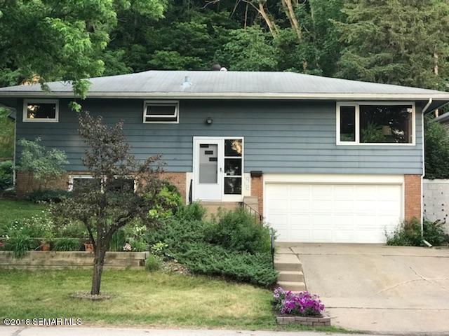 1912 3rd Avenue Northeast Rochester, MN 55906 - Photo 1 of 28