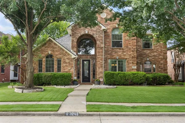 $699,000 | 3245 White Spruce Drive, Frisco, TX 75033