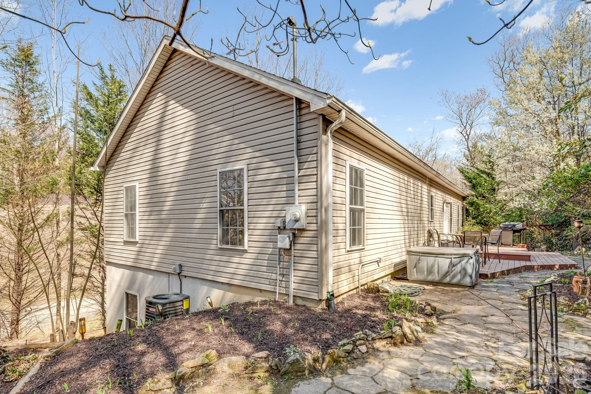 319 Glenn Bridge Road Arden, NC 28704 - Photo 1 of 31