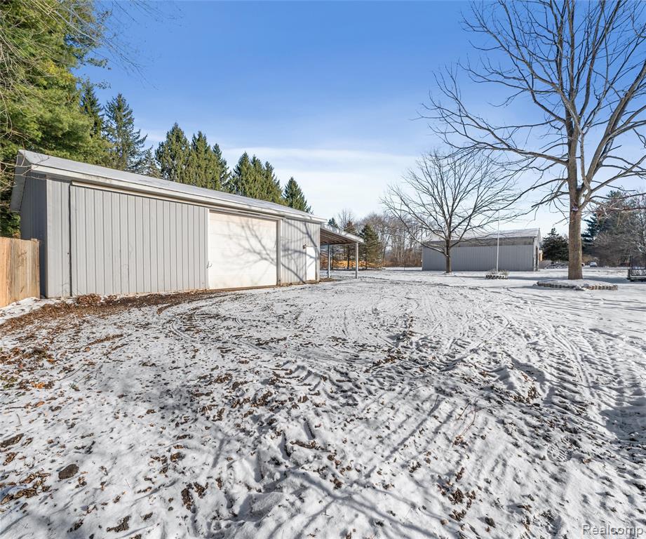 10401 Willow Road Willis, MI 48191 - Photo 44 of 45