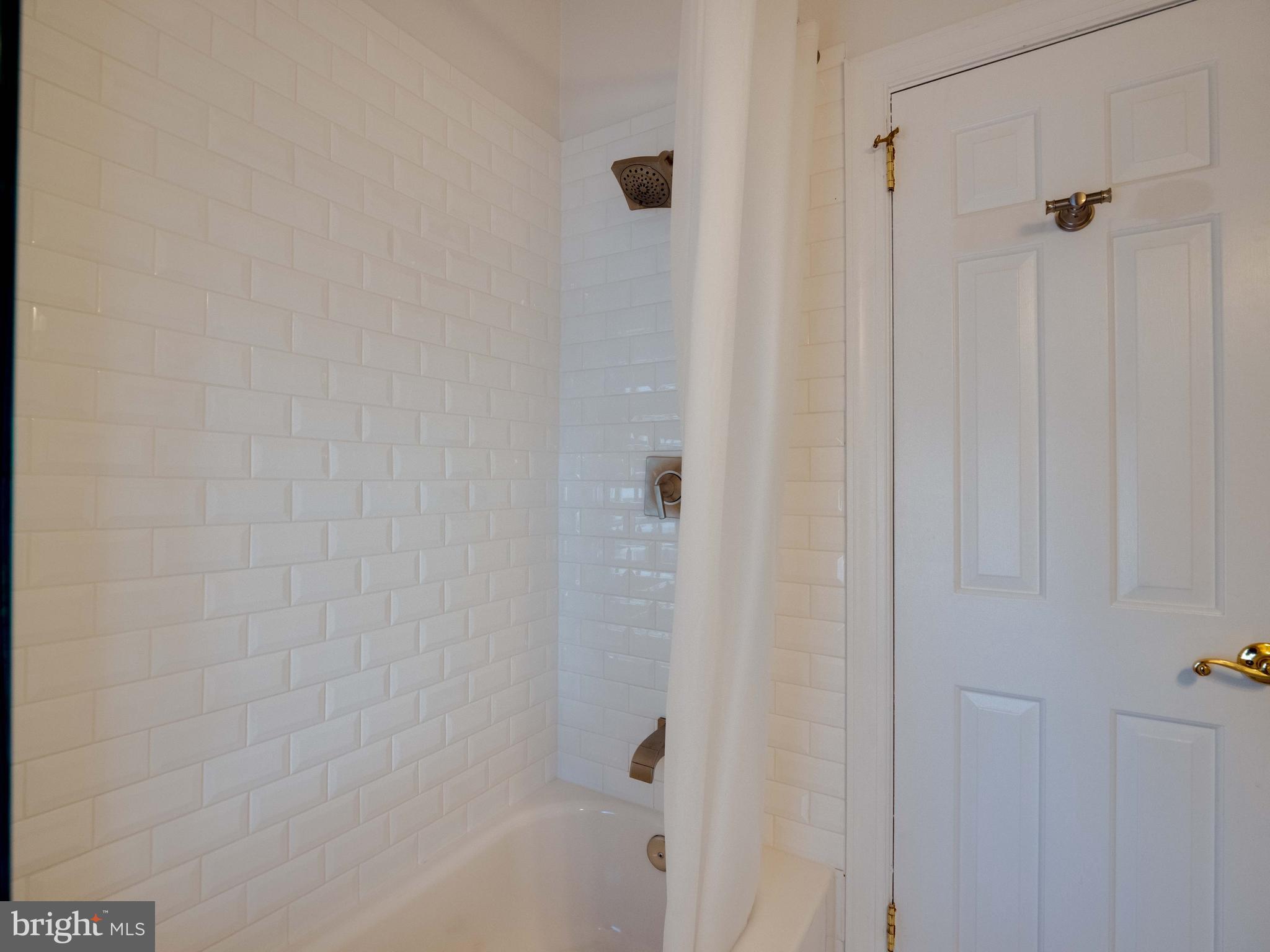1006 C Street Northeast Washington, DC 20002 - Photo 33 of 62