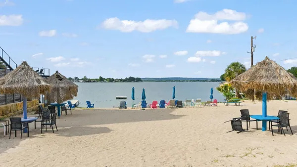 $275,000 | 604 Highcrest Drive, Unit 322, Granite Shoals, TX 78654