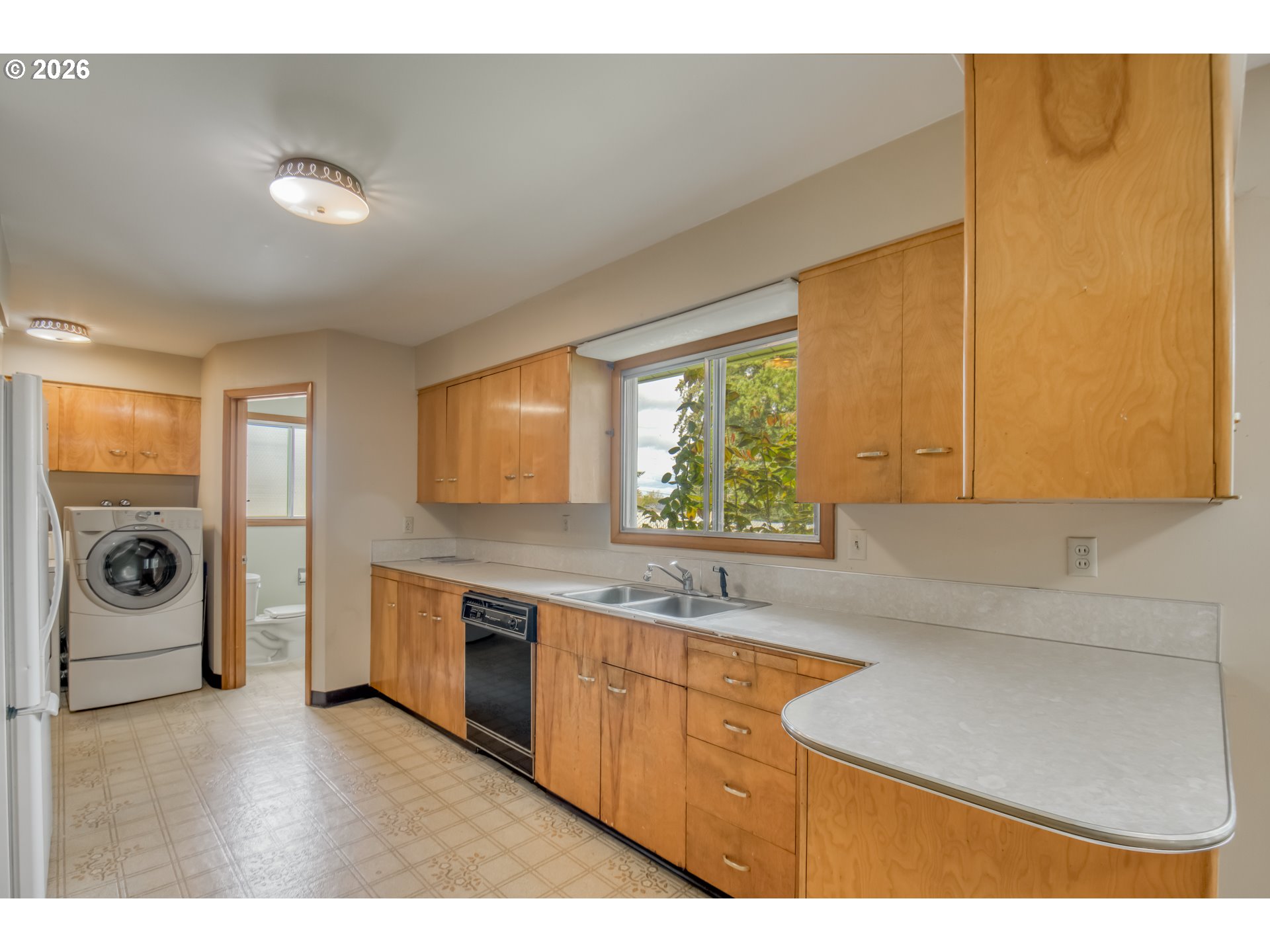 20100 Southwest Boones Ferry Road Tualatin, OR 97062 - Photo 9 of 22