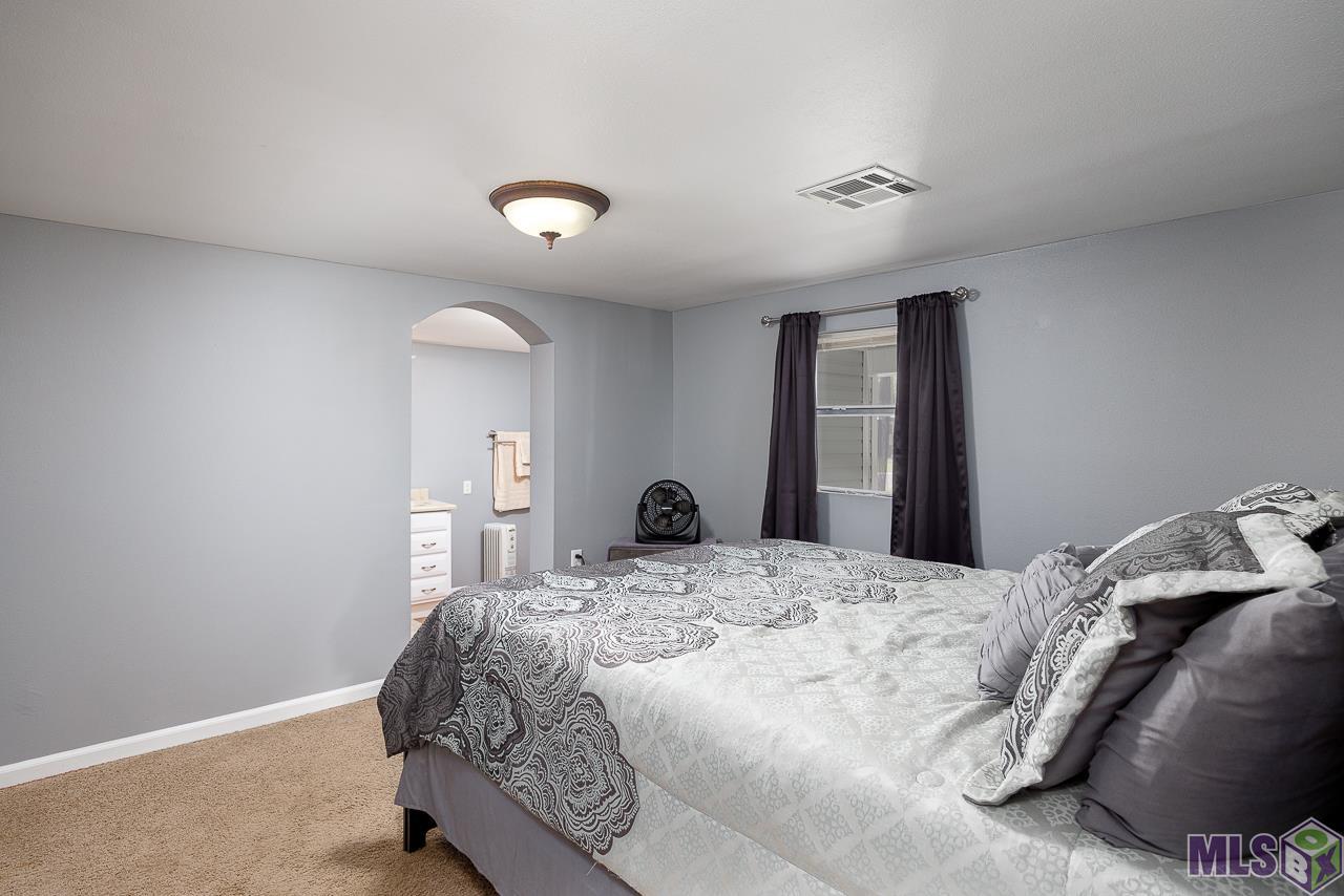 106 Ave A Pierre Part, LA 70339 - Photo 12 of 31 Primary bedroom 1