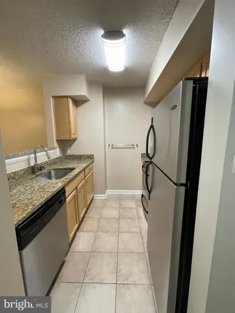 $2,275 | 1024 North Utah Street, Unit 523, Arlington, VA 22201