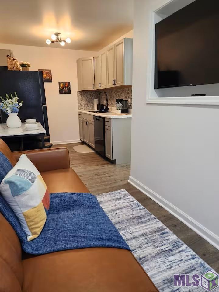 977 West Grant Street, Unit A Baton Rouge, LA 70802 - Photo 3 of 11