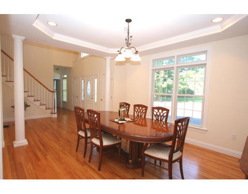8 Elder Road Needham, MA 02494 - Photo 4 of 20