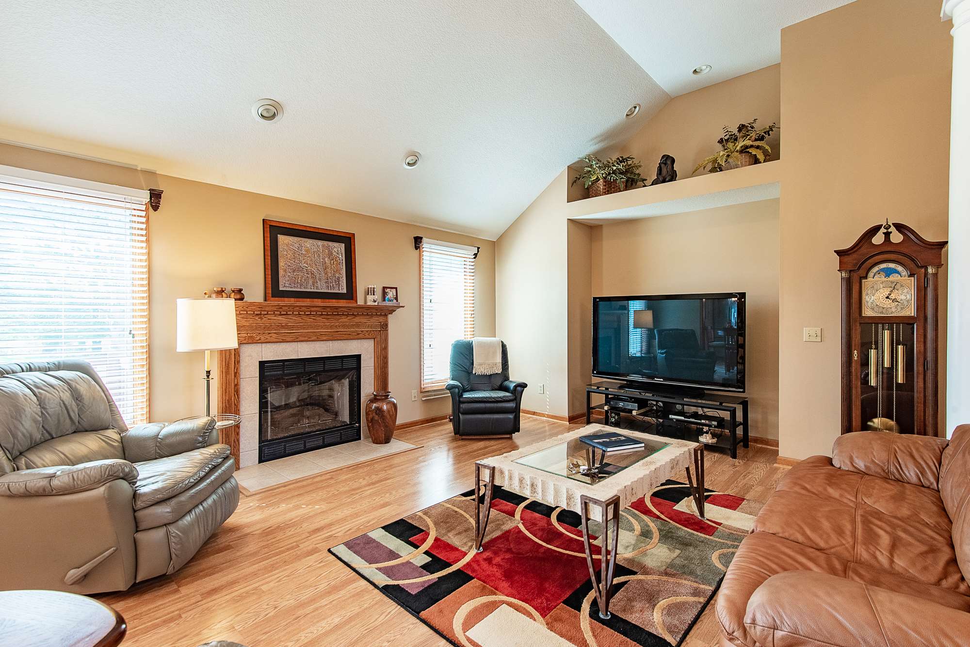 1027 West Gump Road Fort Wayne, IN 46845 - Photo 8 of 36 Gallery Image 8