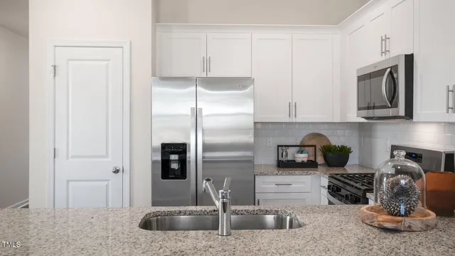 $284,102 | 5233 Red Crimson Drive, Willow Spring, NC 27592