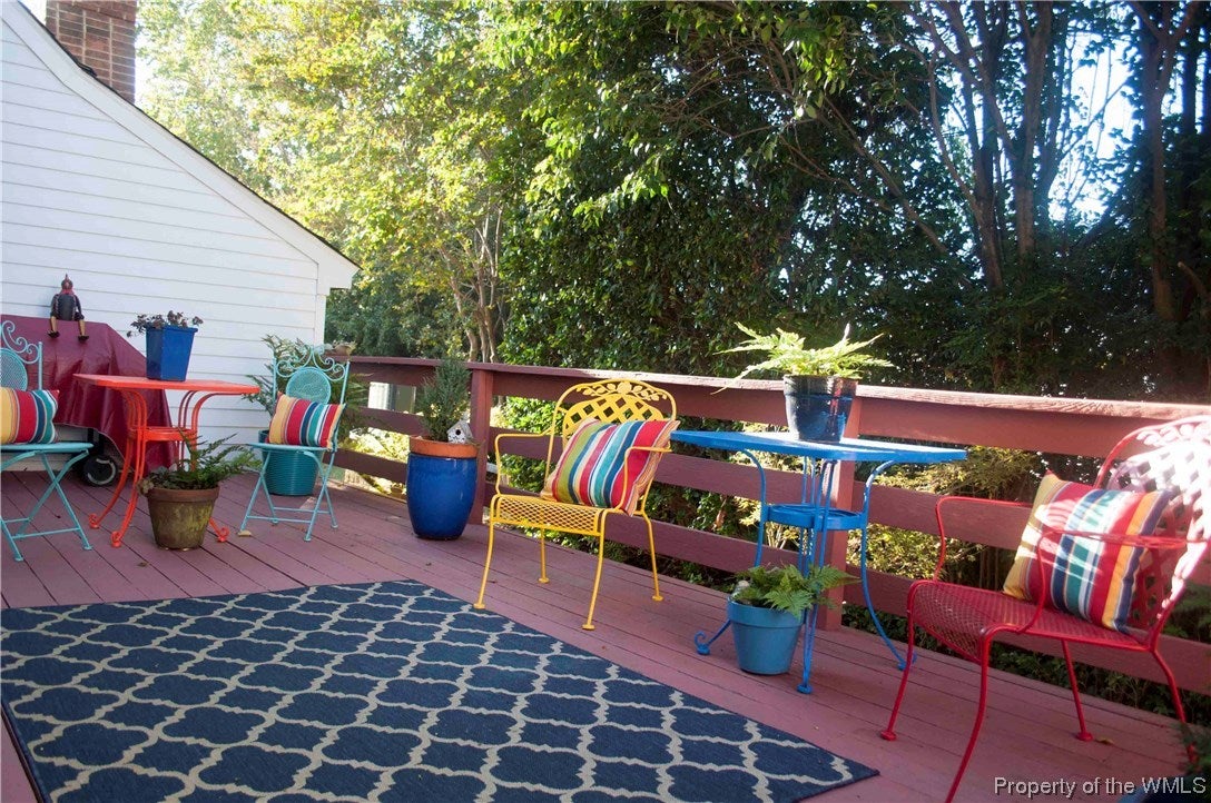 25 Capps Quarters Hampton, VA 23669 - Photo 5 of 49 Gallery Image 5