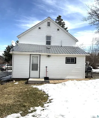 $148,500 | 277 North 5th Avenue East, Ely, MN 55731
