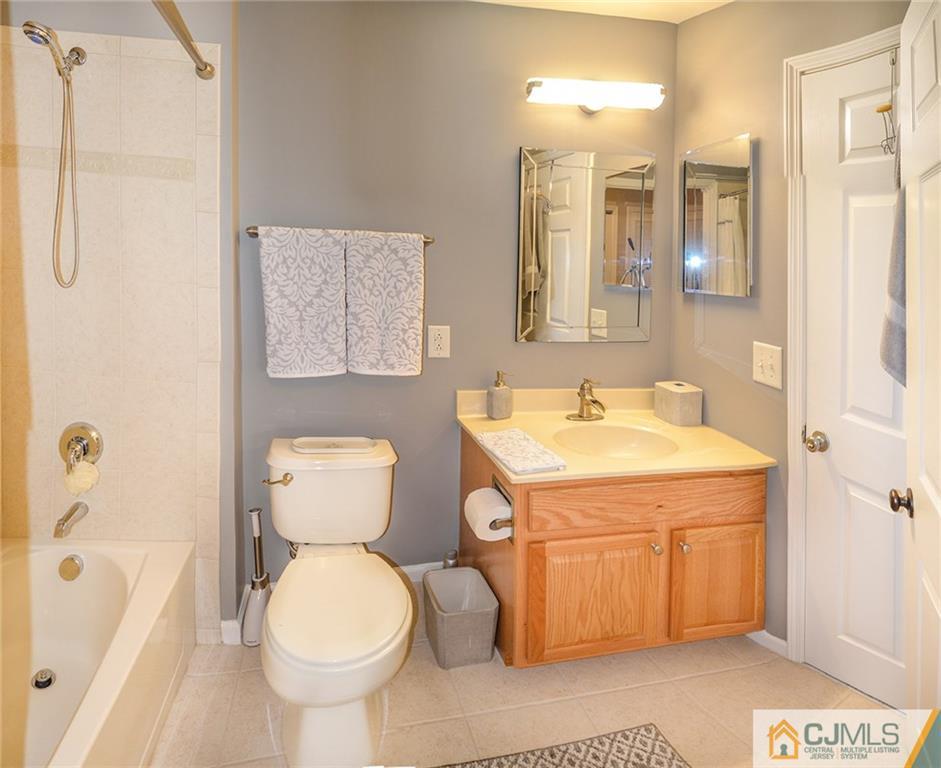 358 Rector Street, Unit A411 Perth Amboy, NJ 08861 - Photo 10 of 18 Gallery Image 10