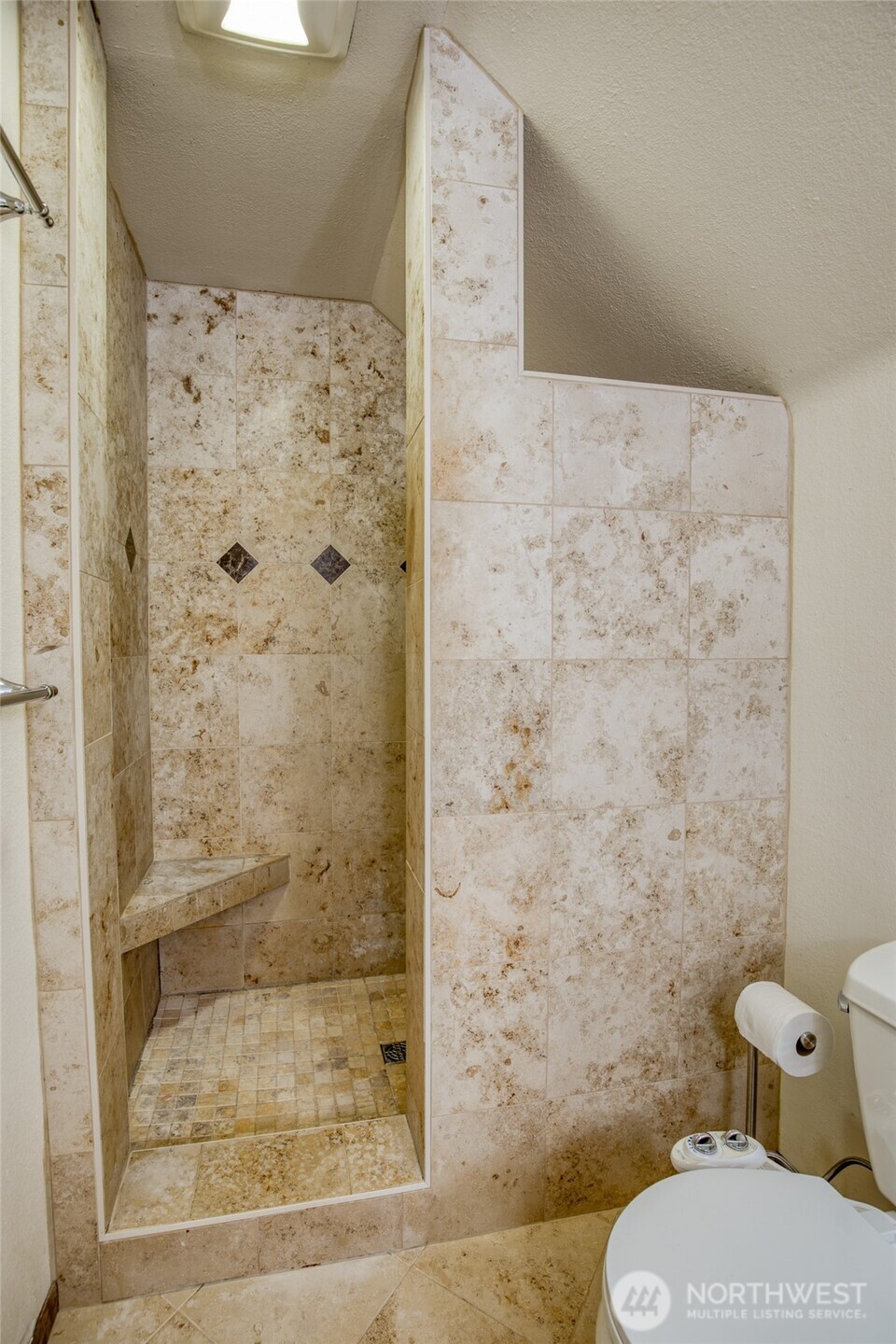 3321 Wishkah Road Aberdeen, WA 98520 - Photo 18 of 40 a bathroom with a toilet and a shower