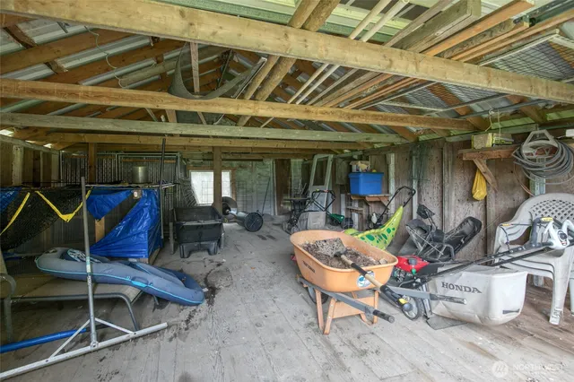 $575,000 | 3321 Wishkah Road, Aberdeen, WA 98520