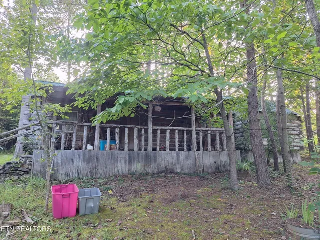 $379,900 | 3000 Fairview Road, Madisonville, TN 37354