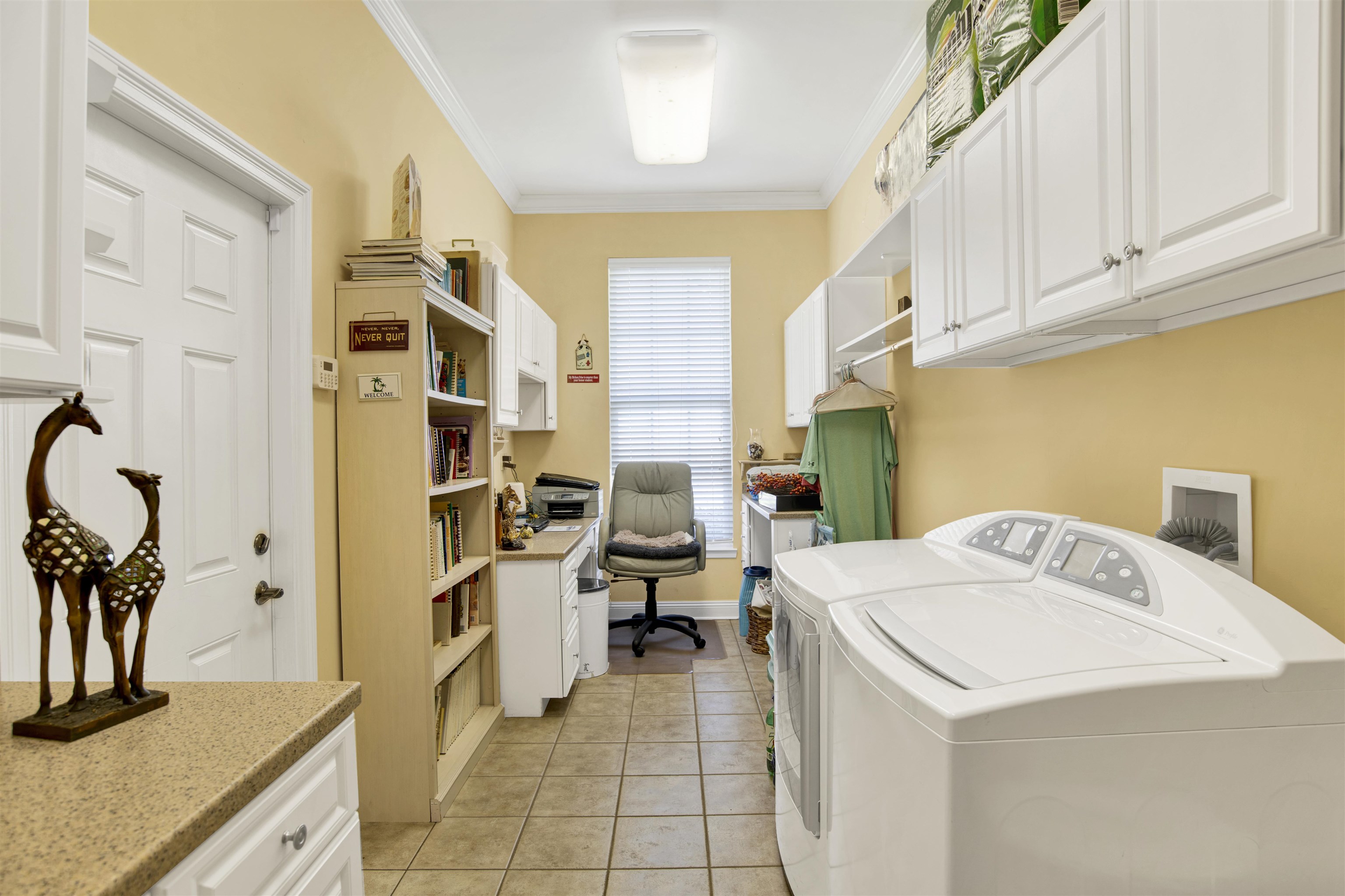 23014 Carnoustie Drive Foley, AL 36535 - Photo 25 of 49 Laundry