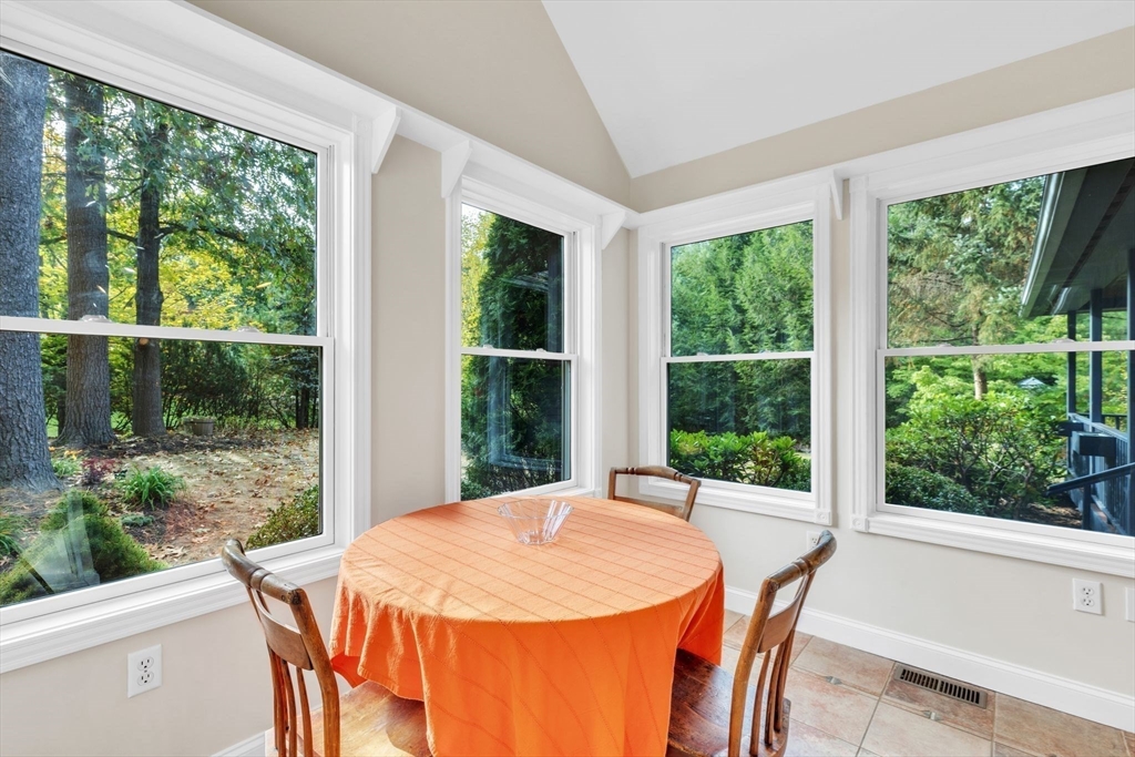 8 Tanglewood Road Amherst, MA 01002 - Photo 15 of 41 Gallery Image 15