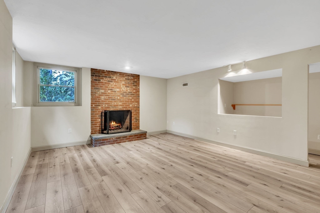 8 Tanglewood Road Amherst, MA 01002 - Photo 31 of 41 Gallery Image 31