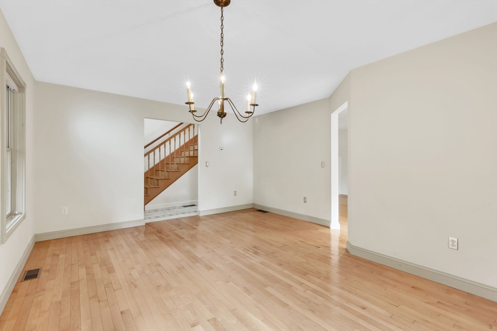 8 Tanglewood Road Amherst, MA 01002 - Photo 9 of 41 Gallery Image 9