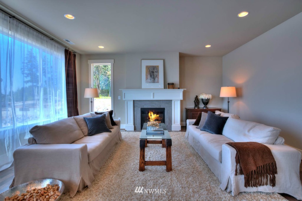 625 Graham Avenue Northeast Renton, WA 98059 - Photo 11 of 24 Gallery Image 11