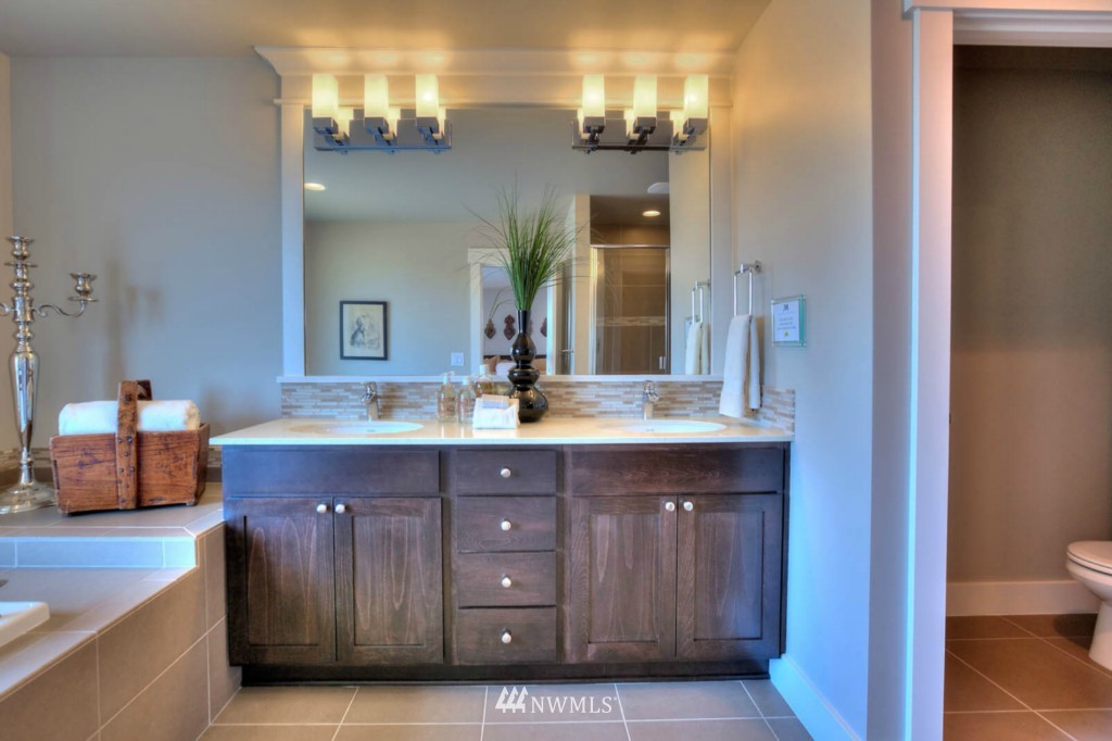 625 Graham Avenue Northeast Renton, WA 98059 - Photo 22 of 24 Gallery Image 22