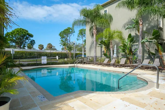 $3,200 | 10220 Bayou Grande, Seminole, FL 33772