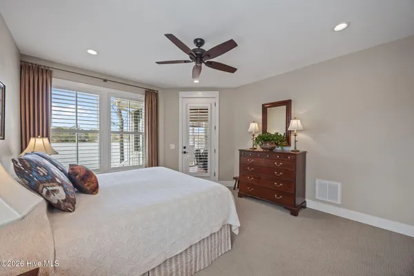 $1,249,000 | 386 Little Acre Lane, Bath, NC 27808