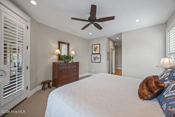 $1,249,000 | 386 Little Acre Lane, Bath, NC 27808