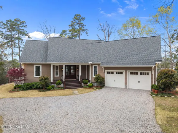 $1,249,000 | 386 Little Acre Lane, Bath, NC 27808