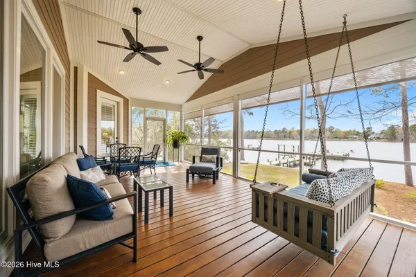 $1,249,000 | 386 Little Acre Lane, Bath, NC 27808