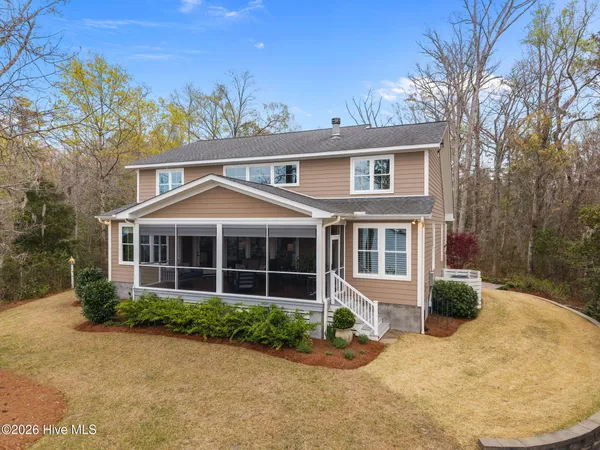 $1,249,000 | 386 Little Acre Lane, Bath, NC 27808