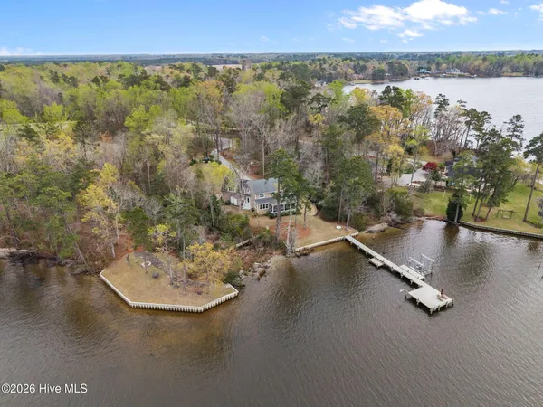 $1,249,000 | 386 Little Acre Lane, Bath, NC 27808