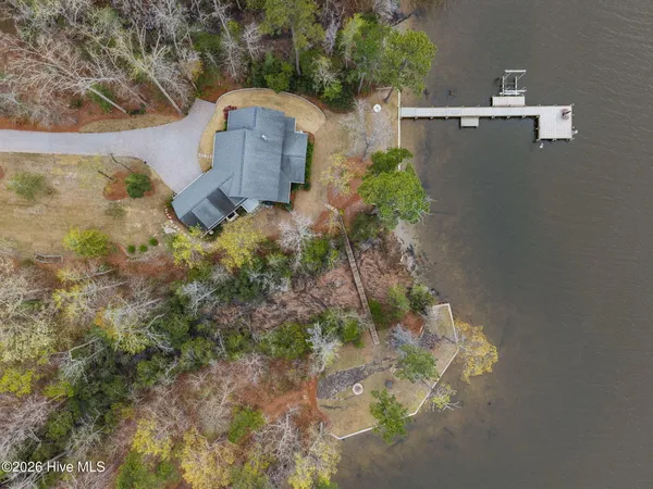 $1,249,000 | 386 Little Acre Lane, Bath, NC 27808