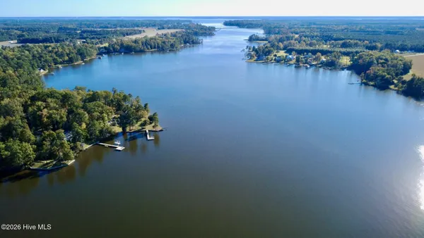 $1,249,000 | 386 Little Acre Lane, Bath, NC 27808