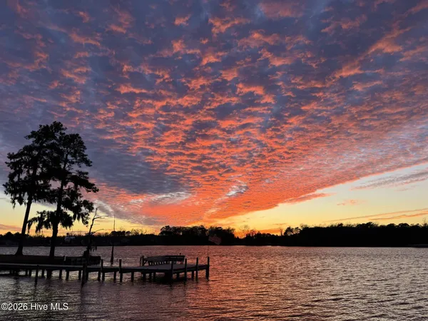 $1,249,000 | 386 Little Acre Lane, Bath, NC 27808