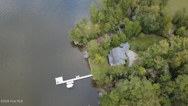 $1,249,000 | 386 Little Acre Lane, Bath, NC 27808