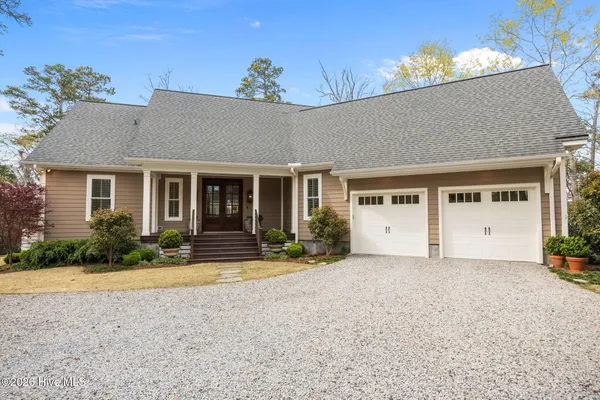 $1,249,000 | 386 Little Acre Lane, Bath, NC 27808