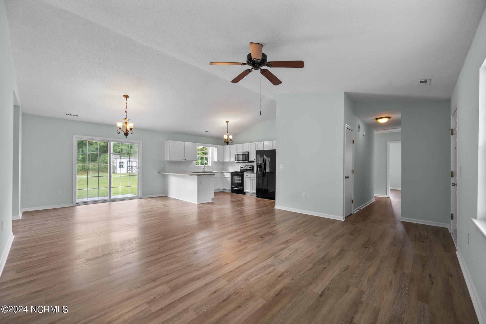452 High Hill Road Jacksonville, NC 28540 - Photo 7 of 50 7-web-or-mls-_Z723387