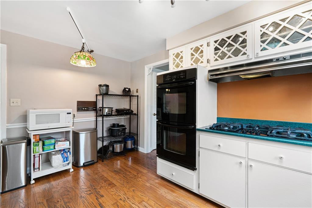 2251 Ramsey Road Monroeville, PA 15146 - Photo 11 of 30 Double Oven