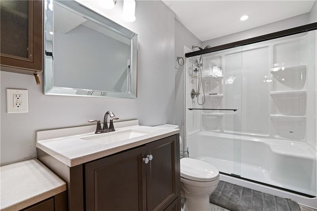 2251 Ramsey Road Monroeville, PA 15146 - Photo 15 of 30 Full BAth 2