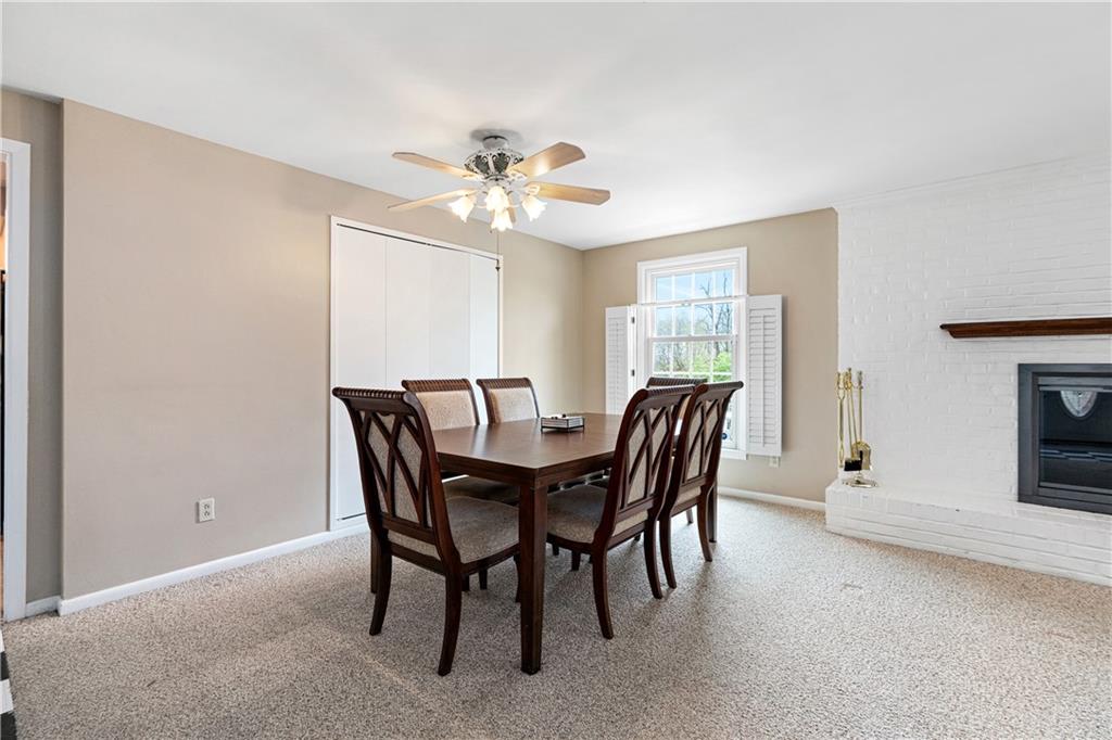 2251 Ramsey Road Monroeville, PA 15146 - Photo 5 of 30 Enterng you are Greeted by the DR /LR Combo.