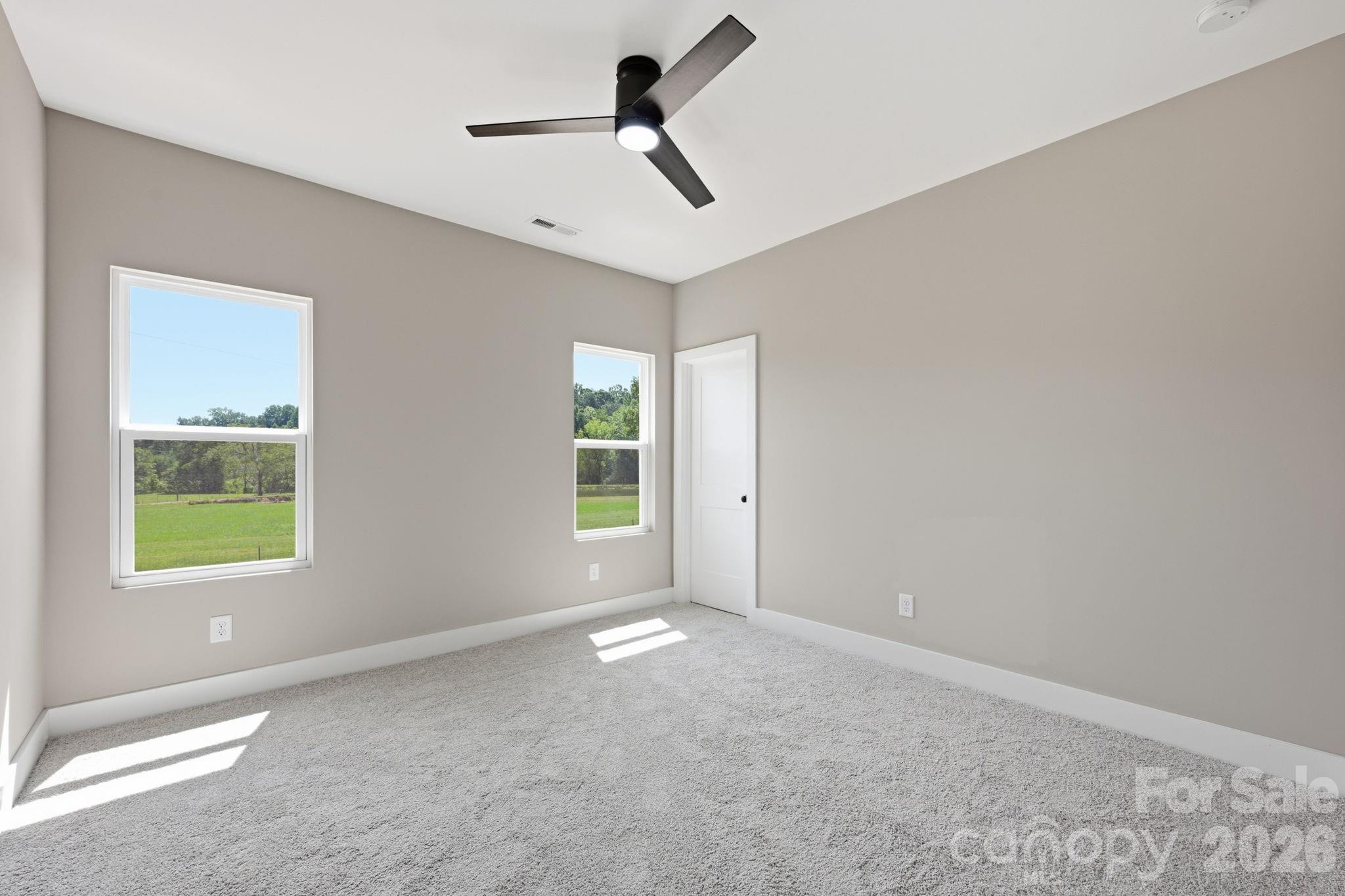 1513 Robin Road Newton, NC 28658 - Photo 9 of 13 Gallery Image 9