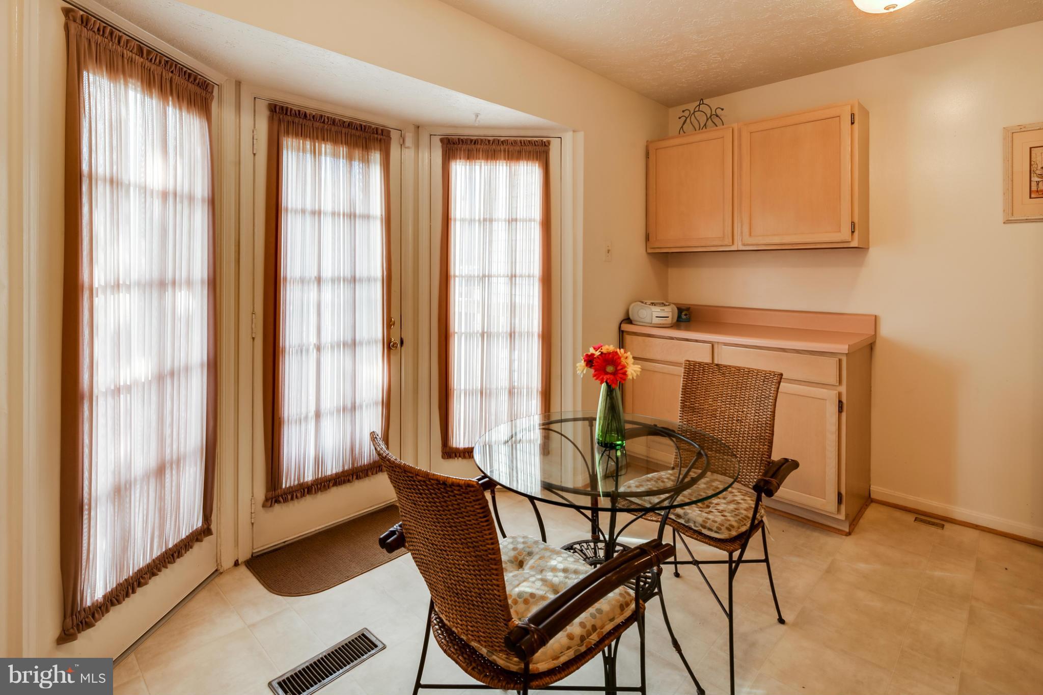 2108 Riding Crop Way Baltimore, MD 21244 - Photo 10 of 30 Kitchen